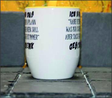 Weiße Tasse mit Spruch "ICH HABE KEINEN PLAN WAS ICH SCHENKEN SOLL"  TASSE